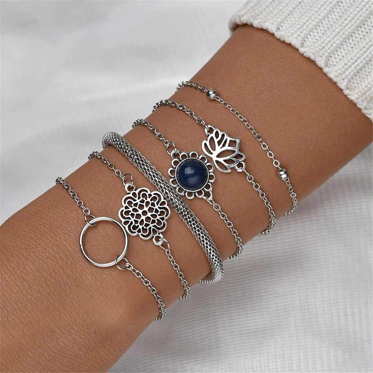 GENERICO - Set x 6 pulseras plateadas flor de loto para mujer