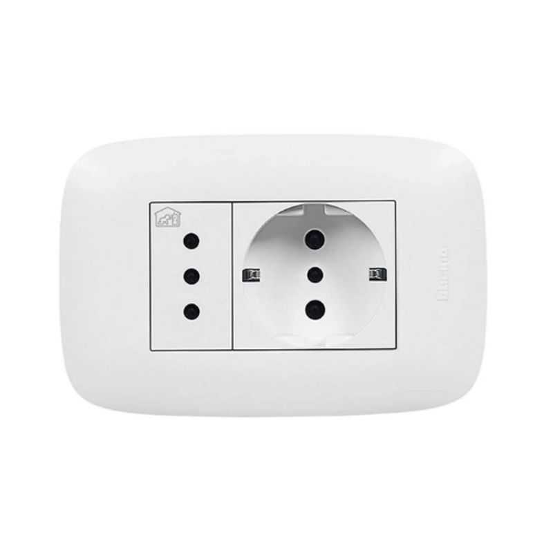 GENERICO - Tomacorriente Schuko + Toma 3 en Linea AP1243 BTICINO