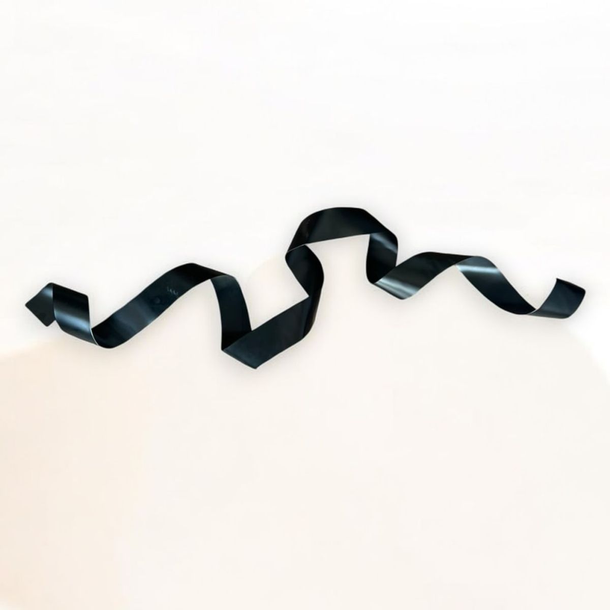 MAP DESIGN HOME - Escultura de Pared Curly Black 120x26x7 cm