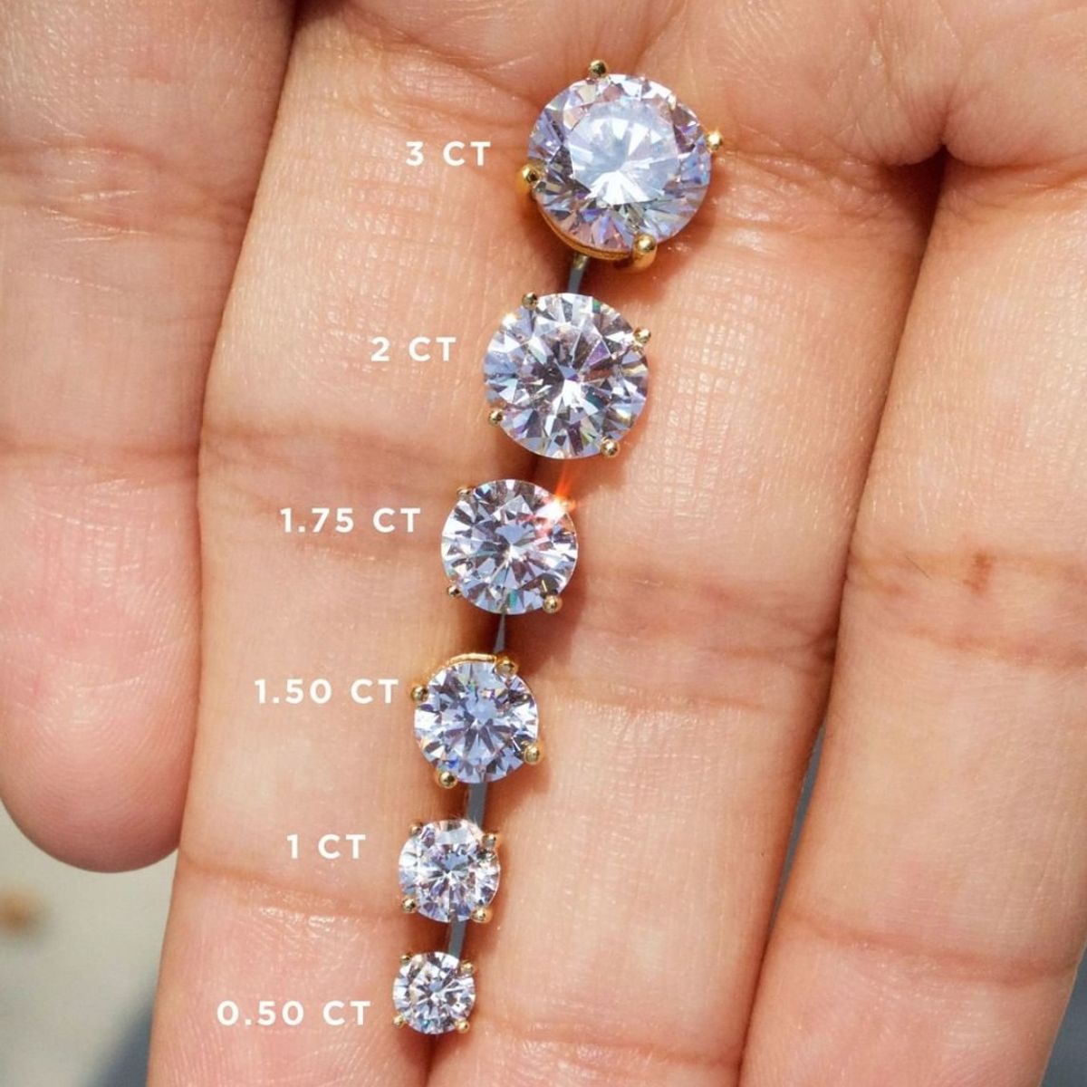 CRISLU - Pendientes de botón solitario brillante