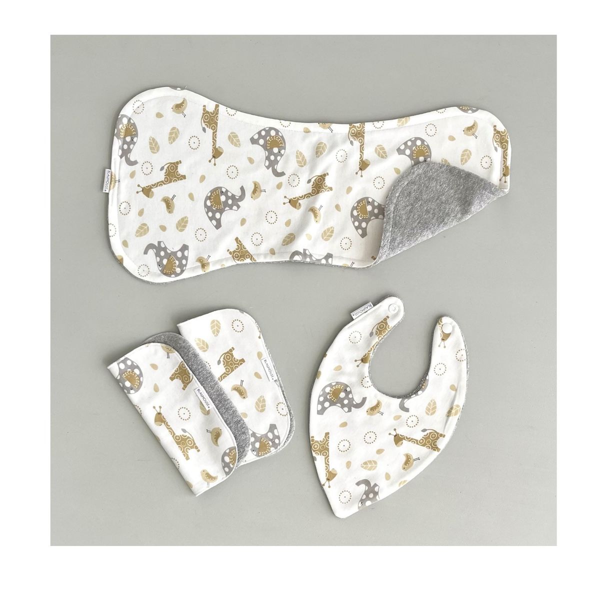 BLAUHOUSE - Babero Bebé Set x 4 Babita Hombrera Babita Babero Bandana