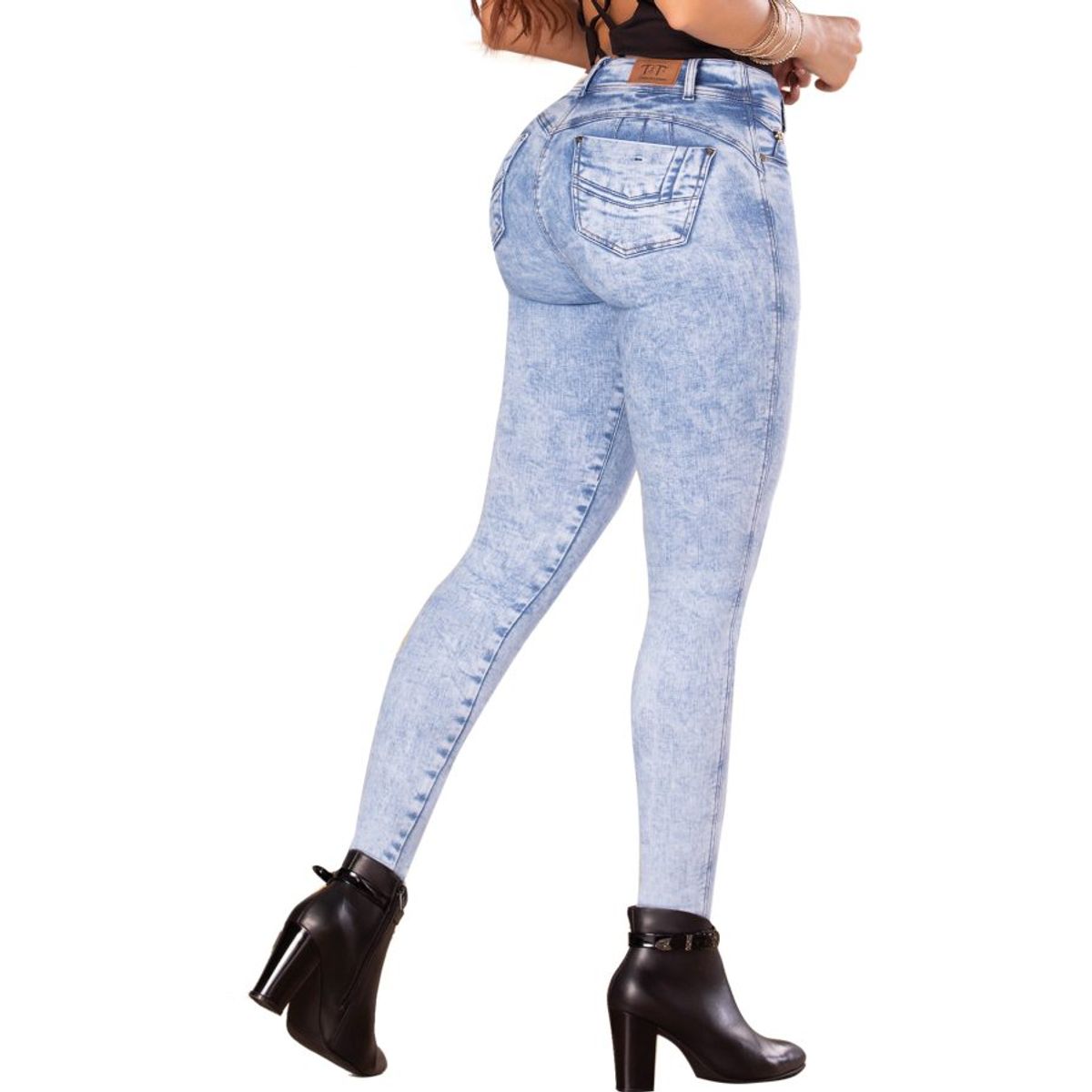 TYT - Jean Colombiano Levanta cola Ochentero Upegui TYT