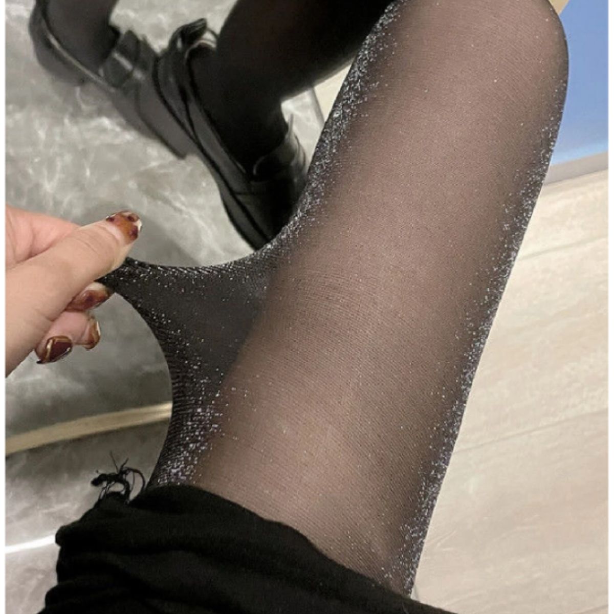 GENERICO - PANTIMEDIA LOLITAS NEGRO BRILLANTE ROMANTIC