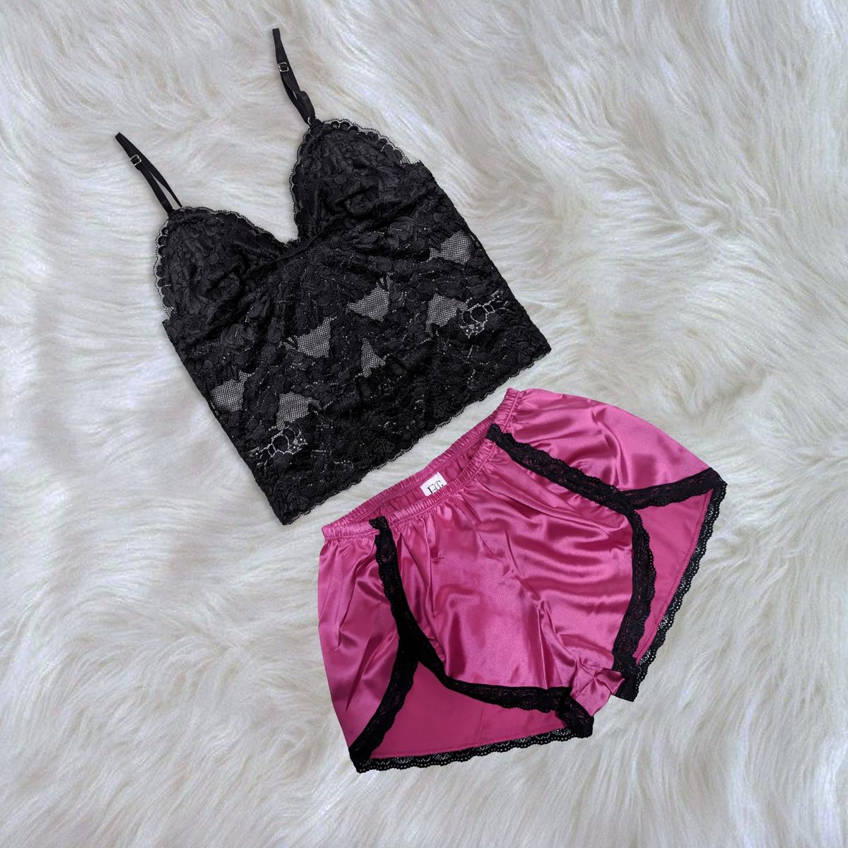 GENERICO - Pijama Conjunto Mujer Short de Satin y Bralette de Encaje