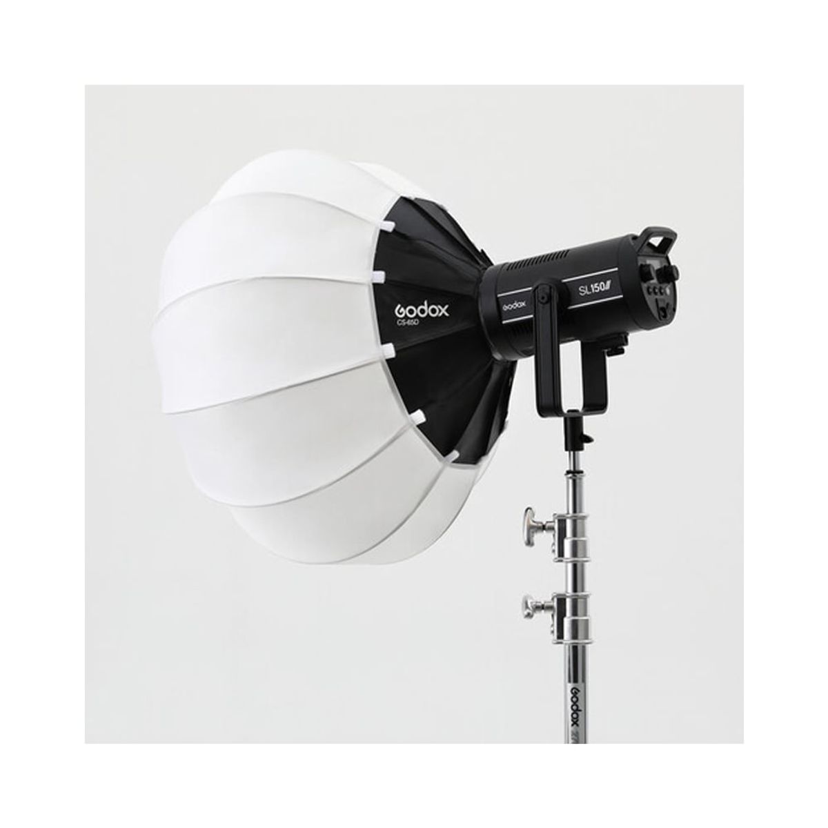 GODOX - Combo Luz Continua Godox SL60IID + Parante + Softbox Lantern Godox CS