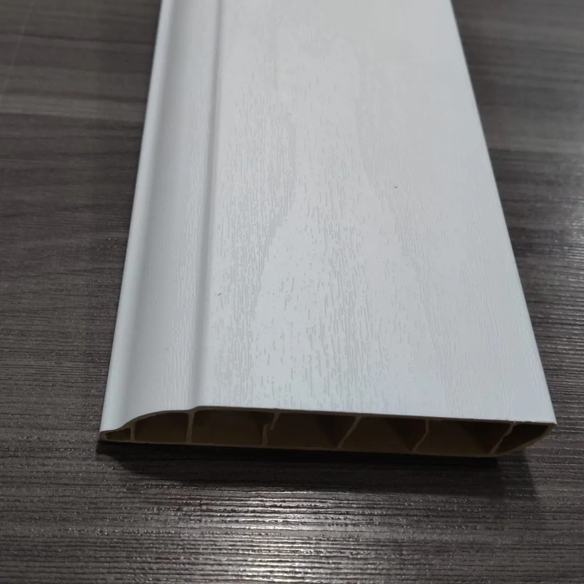 BALEXPO - Zocalo PVC Blanco 8cm Listón 240cm