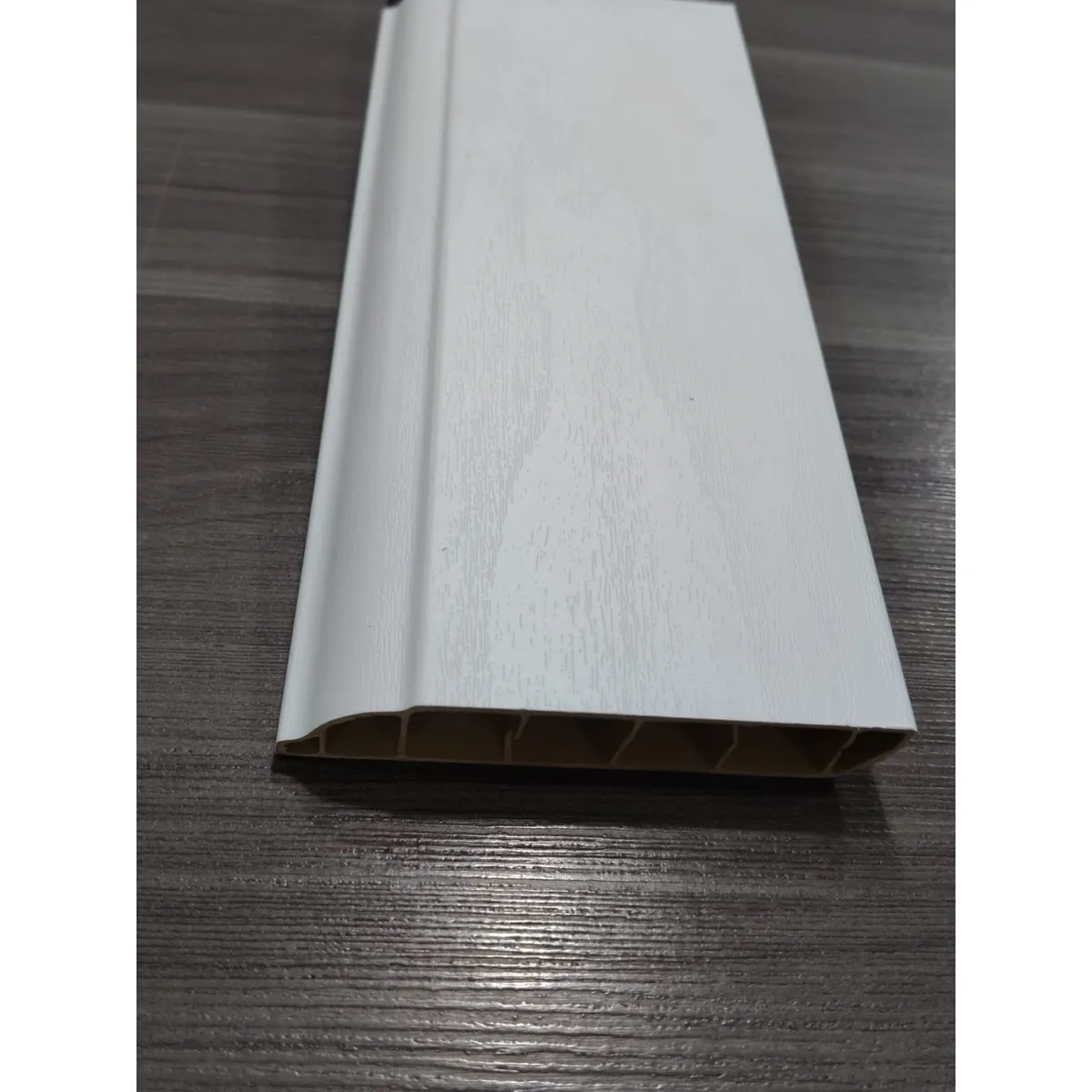 BALEXPO - Zocalo PVC Blanco 8cm Listón 240cm