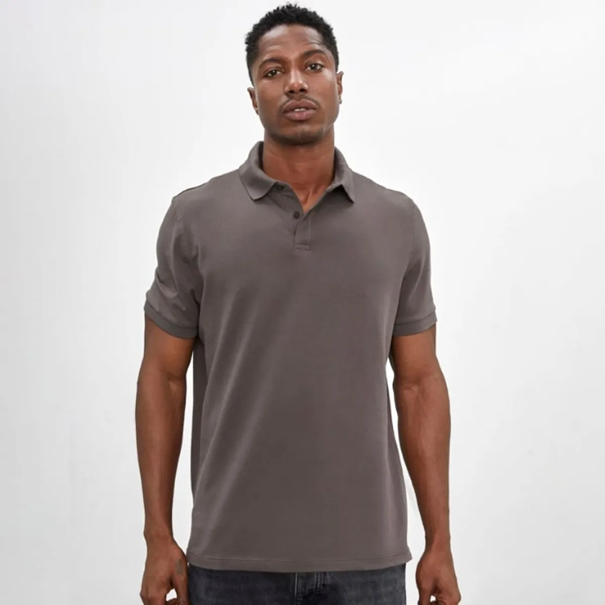 DROP THE LABEL - Polo Camisero Piqué Marrón para Hombre Drop the Label Manga Corta Algodón Pima