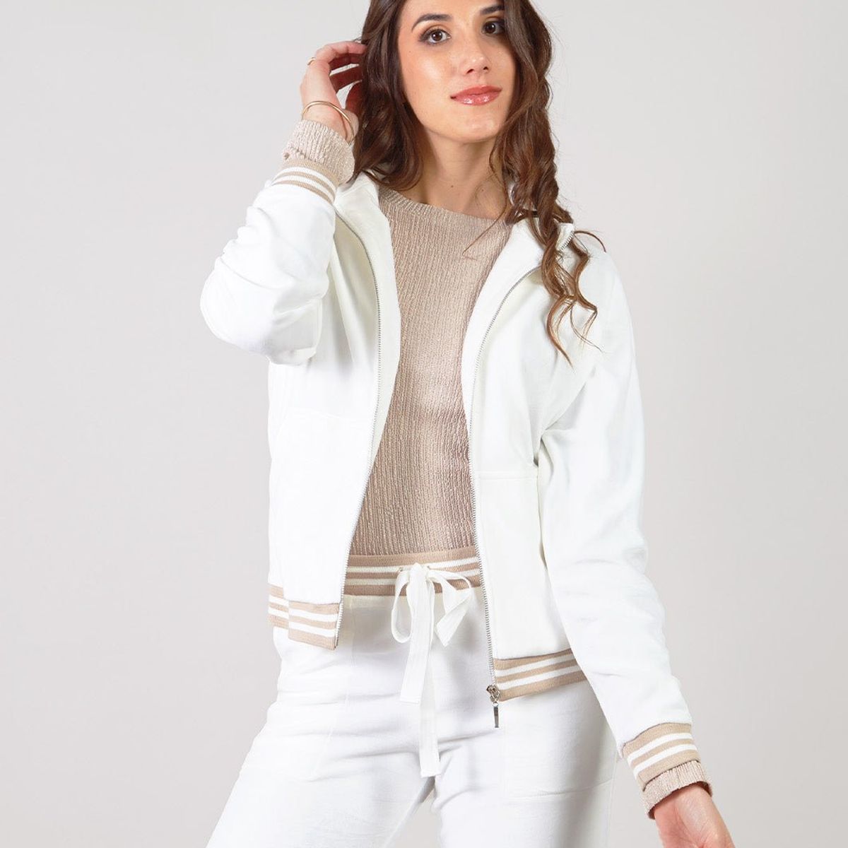 MICHELLE BELAU - CASACAS MANGA LARGA CS00482REV TNEG S.