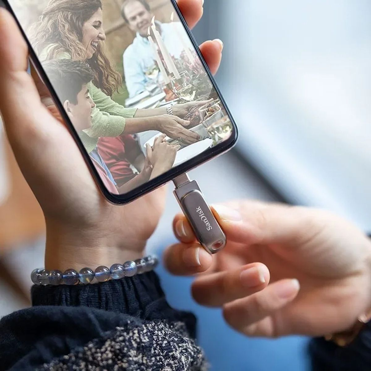 SANDISK - Memoria USB 3.2 Gen1 Sandisk 256 gb Dual Drive Luxe 400 mb/s