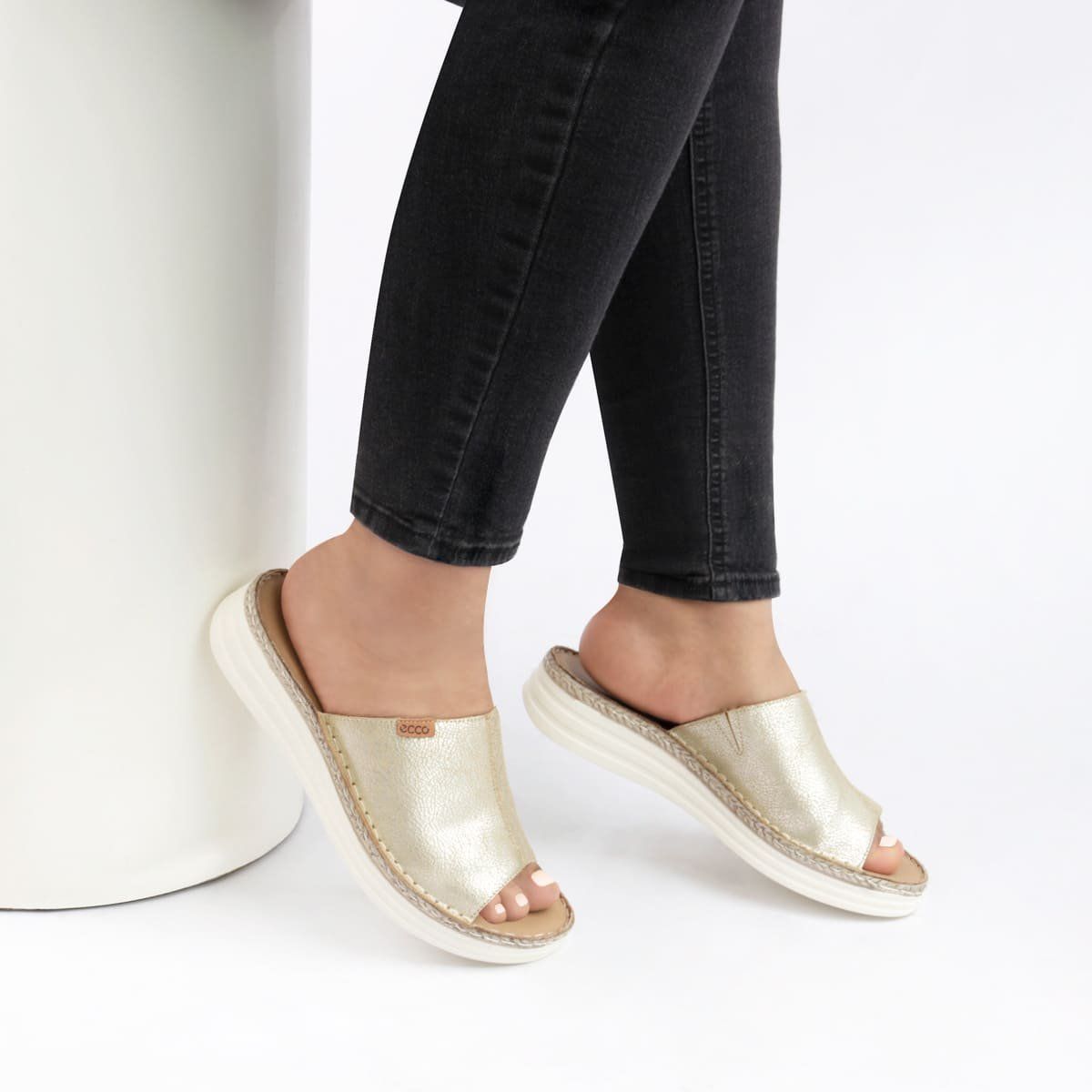 ECCO - Sandalias Mujer Ecco Roxy01 Oro Cuero Folia