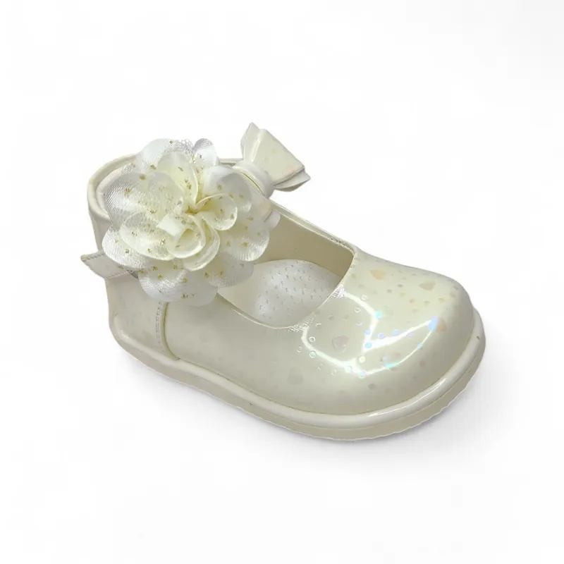 GENERICO - Zapato de Charol Nacar corazón pibe semi-ortopédico para bebé niña