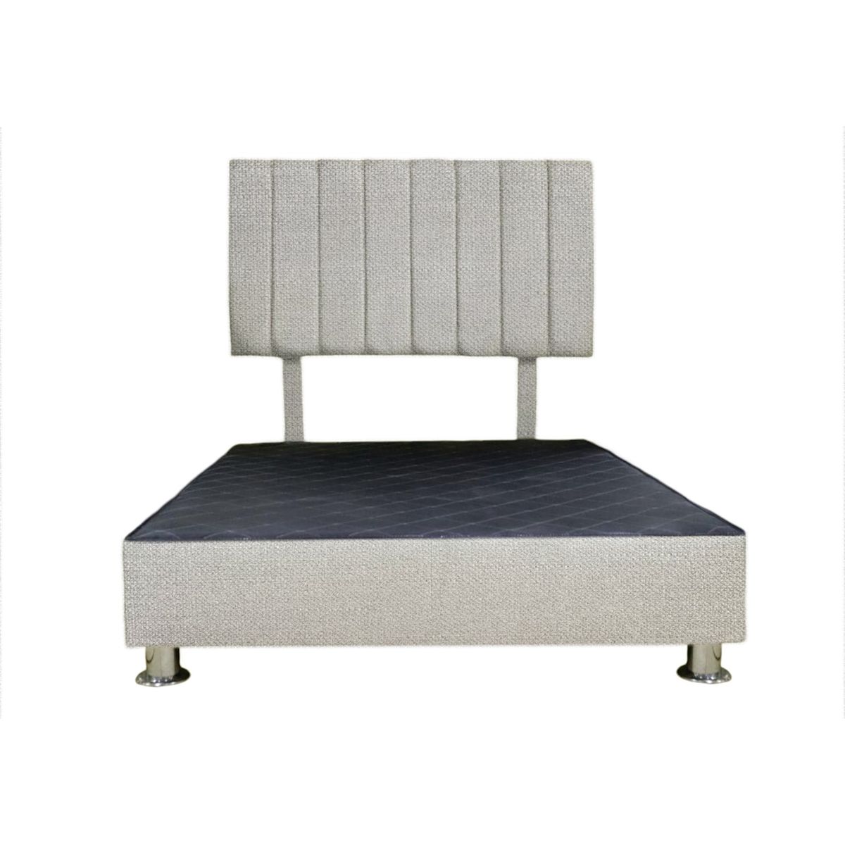 MUEBLES MACRUMO - Cama tapizada Cali - Queen - Color Gris Plata