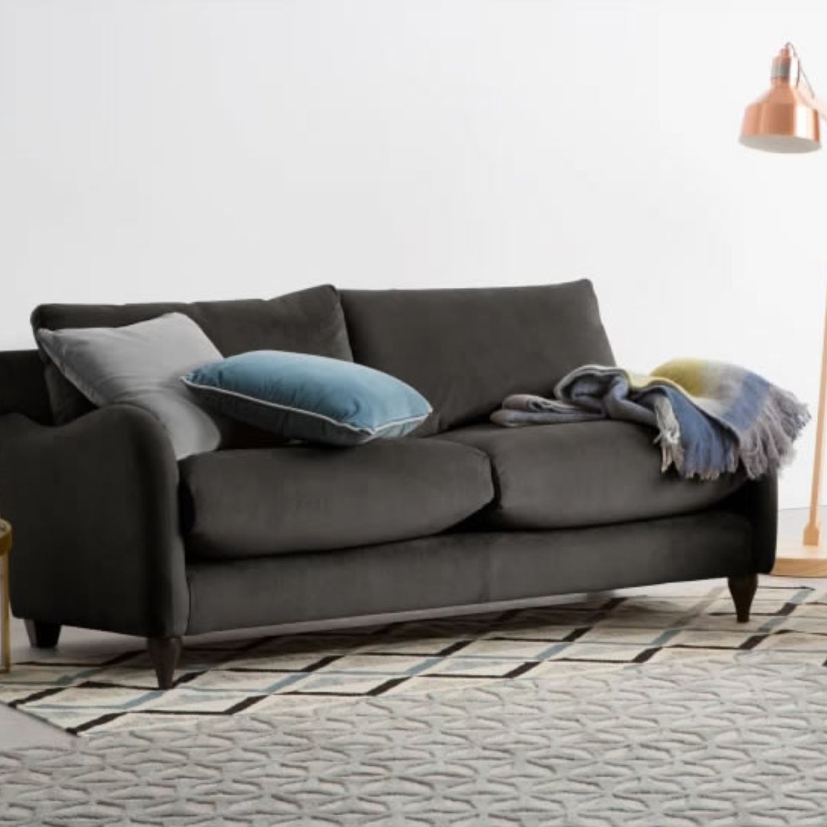 YOLODECORO - Sofá de 3 Cuerpos Sofia Afelpado Asfalto