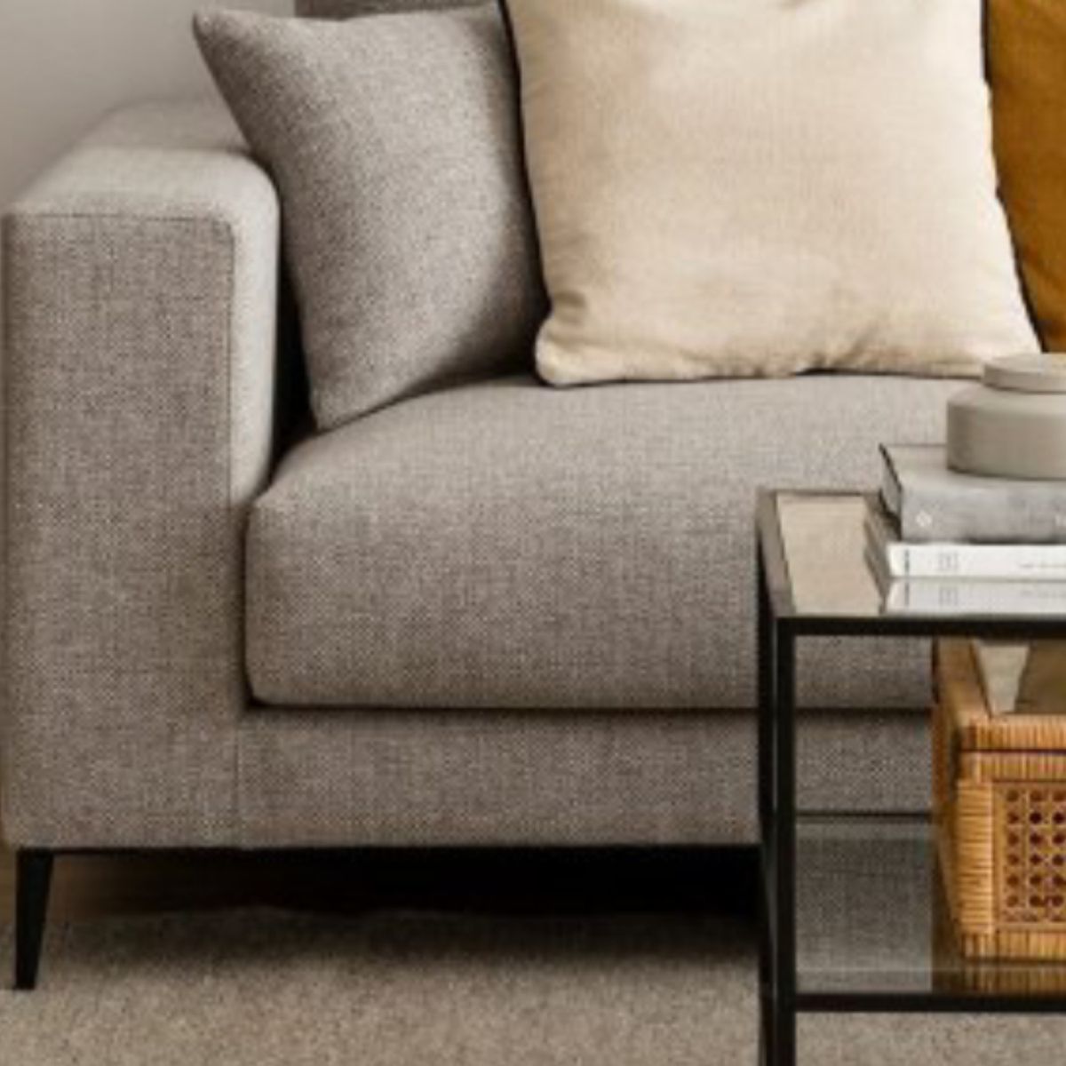 YOLODECORO - Seccional con Chaise Longue a la Derecha Tiber Perla