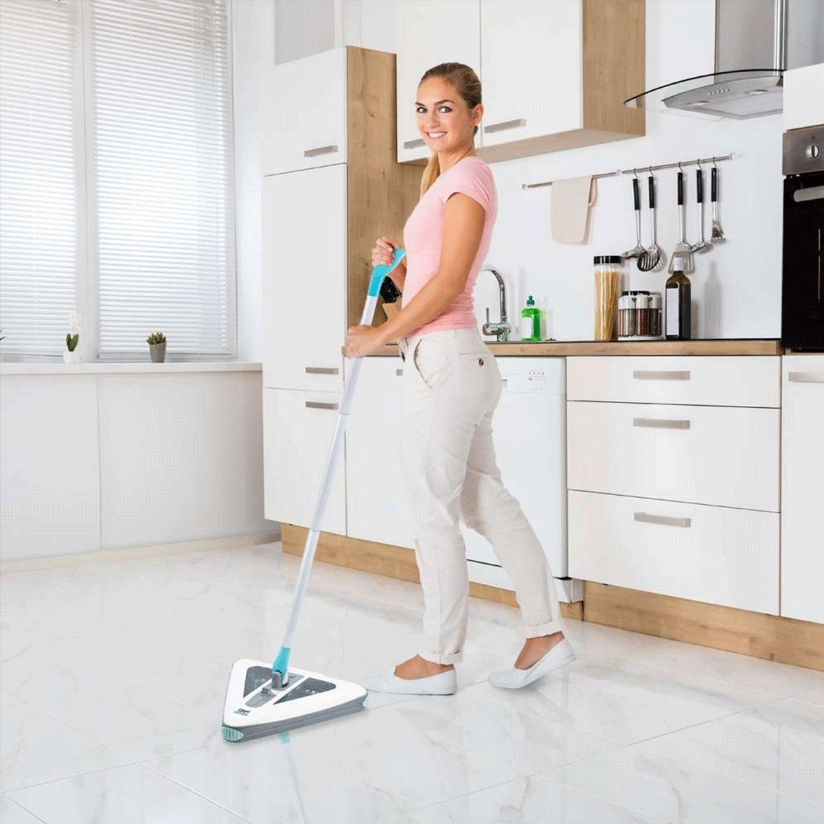 QUALITY PRODUCTS - Escoba Plegable Recargable - Zippi Sweeper
