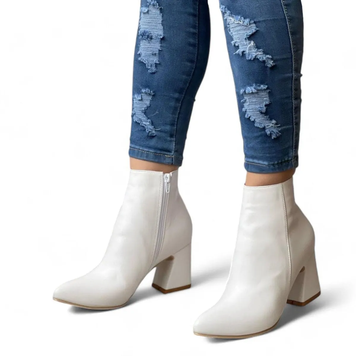 GENERICO - Botin Mujer Reyna Taco 5 1399 5C-60 Color Blanco