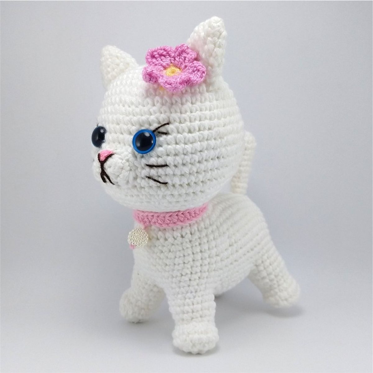 GENERICO - Gata blanca amigurumi 16cm peluche adorno