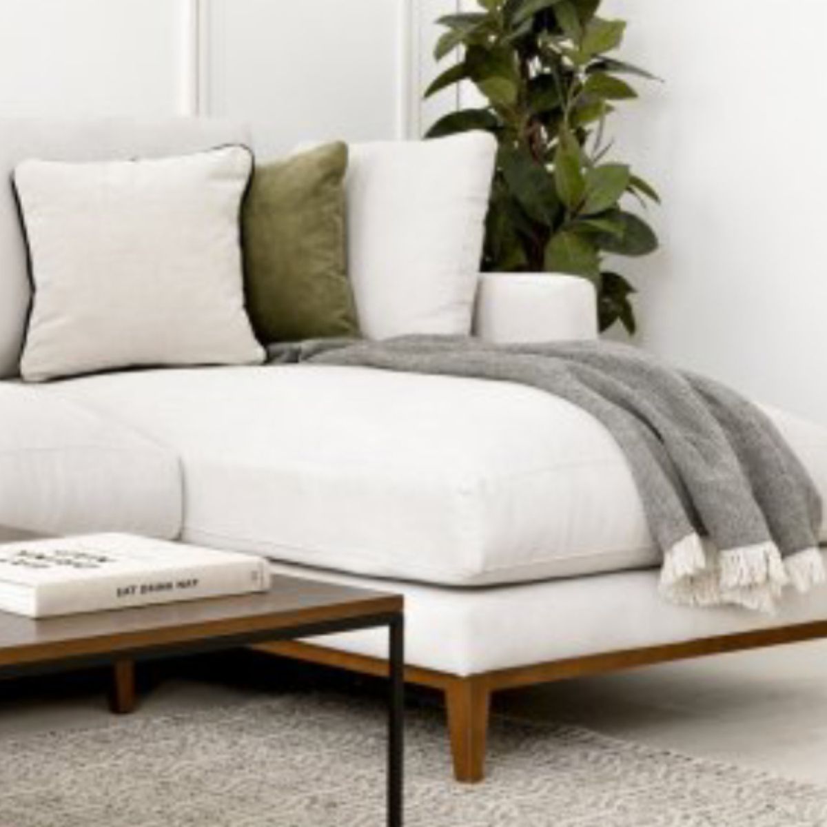 YOLODECORO - Seccional con Chaise Longue a la Derecha Penta Perla