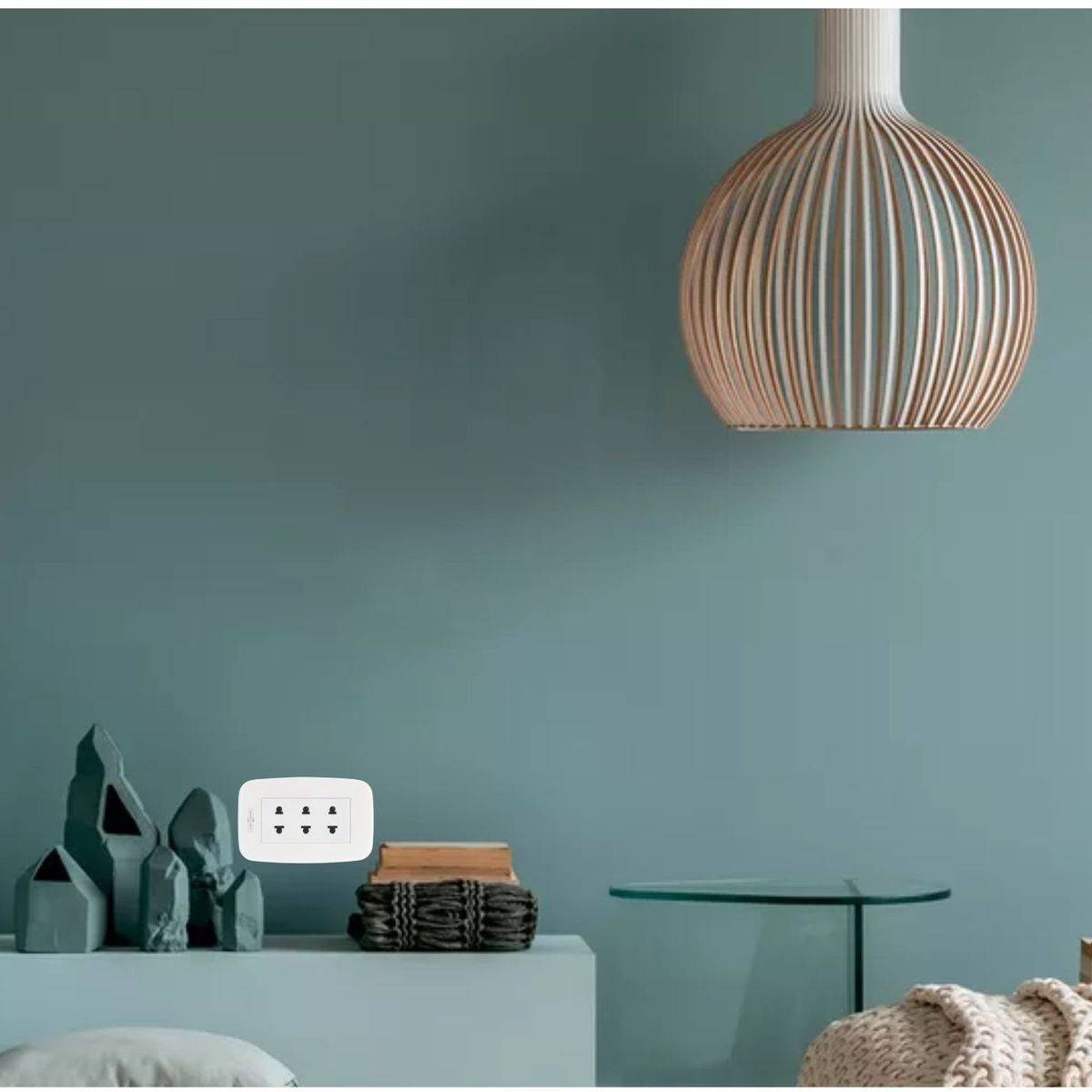 HOME LIGHT - Tomacorriente triple deluxe home light