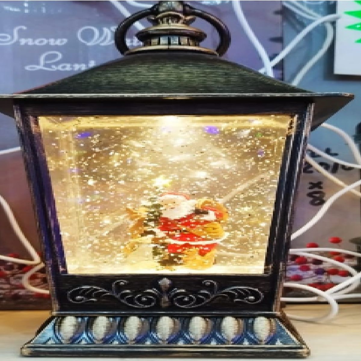 GENERICO - Adorno Lámpara bronce Navideña Papa Noel con luz y música 22 cm