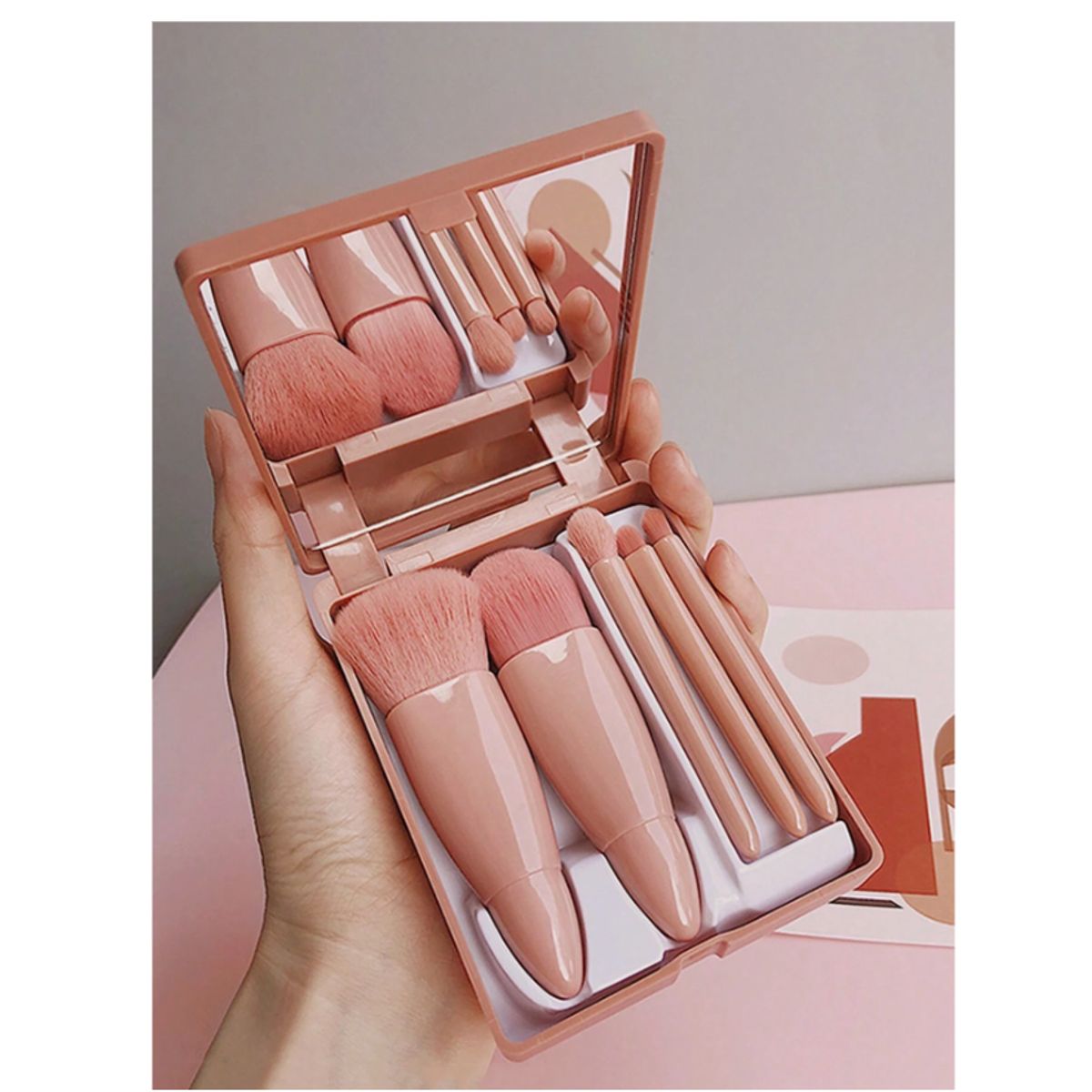 GENERICO - SET DE 5 BROCHAS CON ESPEJO PORTABLE