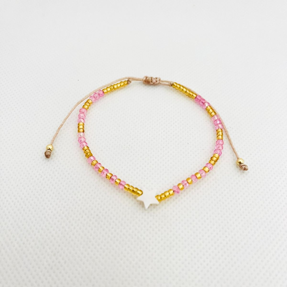 GENERICO - Pulsera Regulable Hilo, Muranos, Mostacillas y Acero - Carol