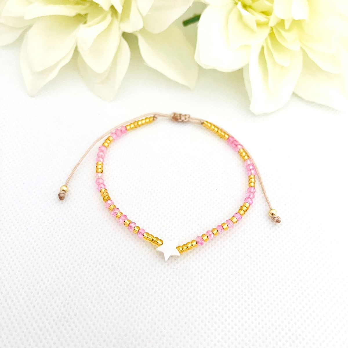 GENERICO - Pulsera Regulable Hilo, Muranos, Mostacillas y Acero - Carol