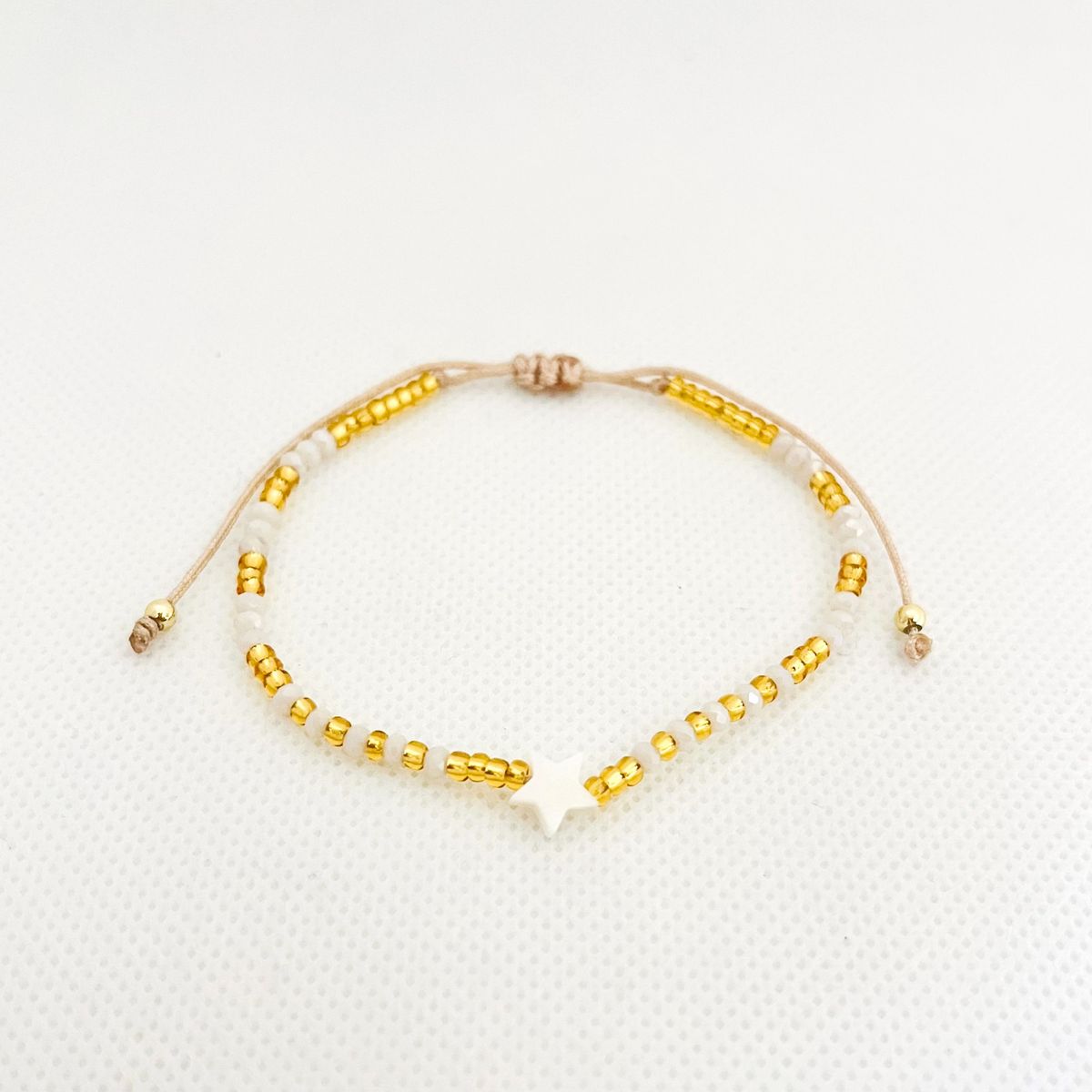 GENERICO - Pulsera Regulable Hilo Muranos Mostacillas y Acero  Carol