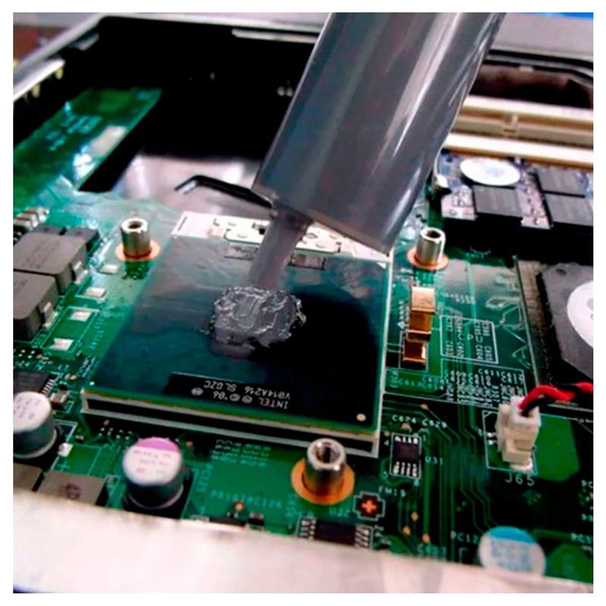 GENERICO - Pasta termica refrigerante disipador 30g 13ml jeringa hy510