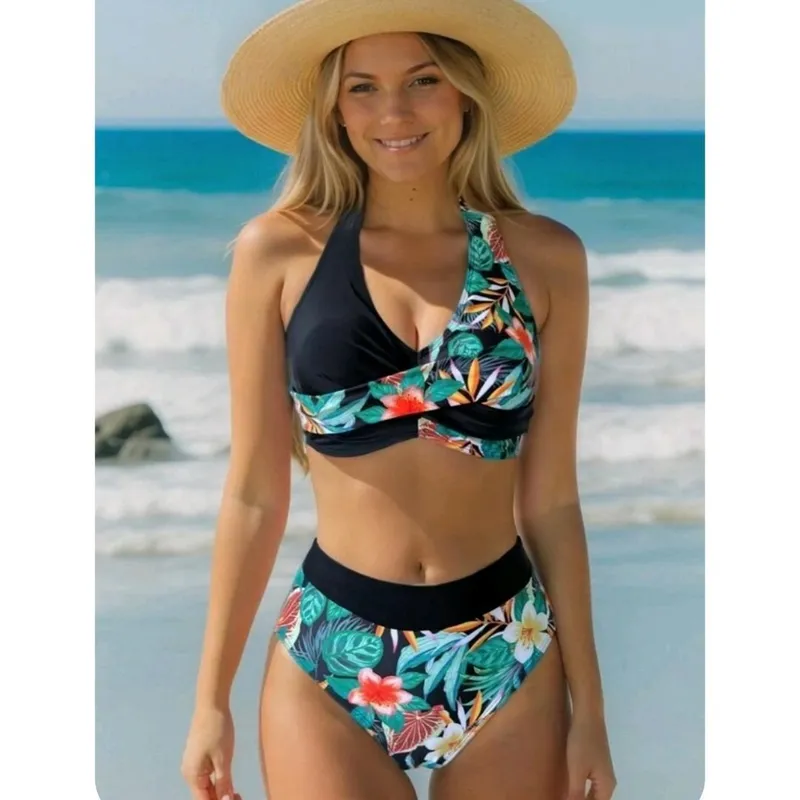 GENERICO - BIKINI HALTER CON COPA Y FORRO