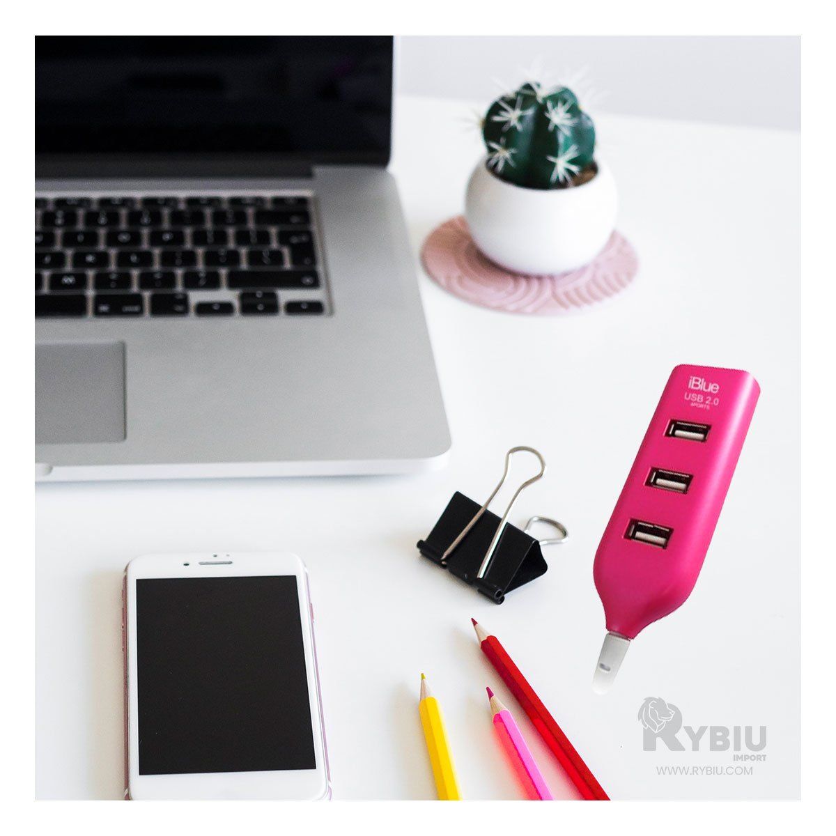 RYBIU IMPORT - Adaptador de Plastico en Tono Fucsia Y+Banderitas Adhesivas