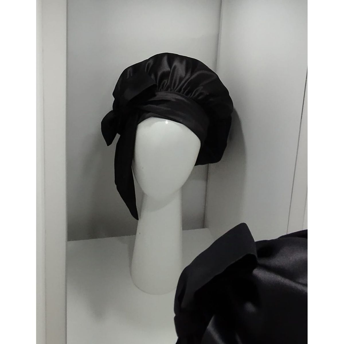 GENERICO - GORRO PARA DORMIR DE SEDA NEGRO SIN ELASTICO
