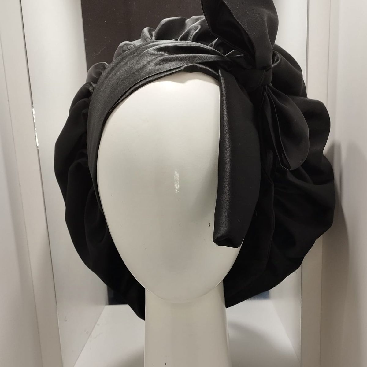 GENERICO - GORRO PARA DORMIR DE SEDA NEGRO SIN ELASTICO