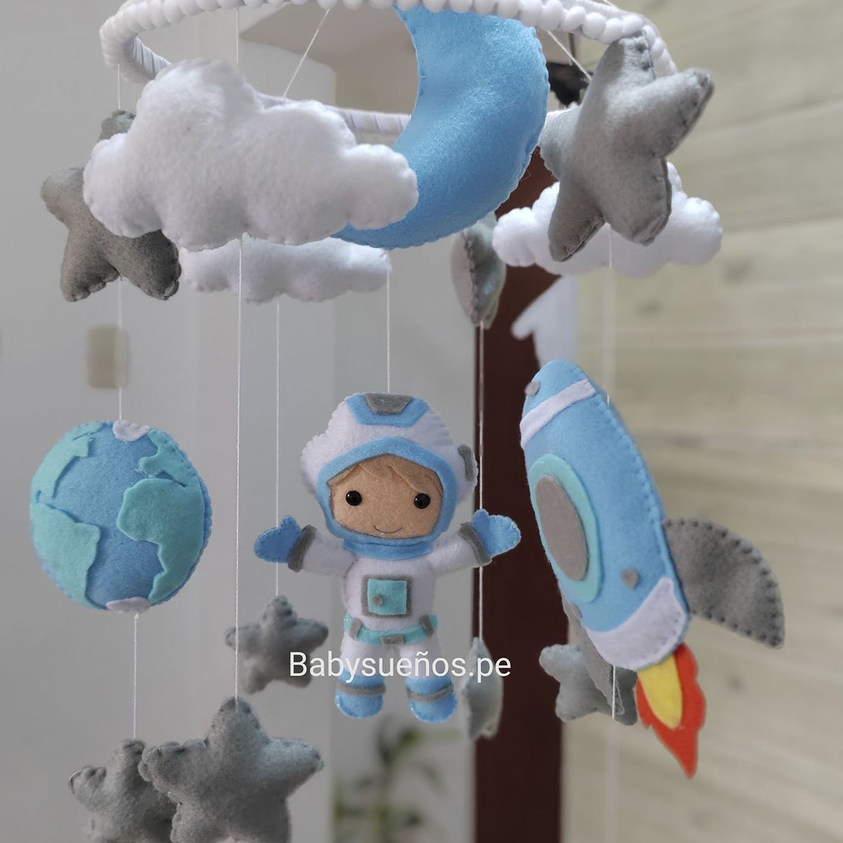 GENERICO - Móvil Cuna Astronauta