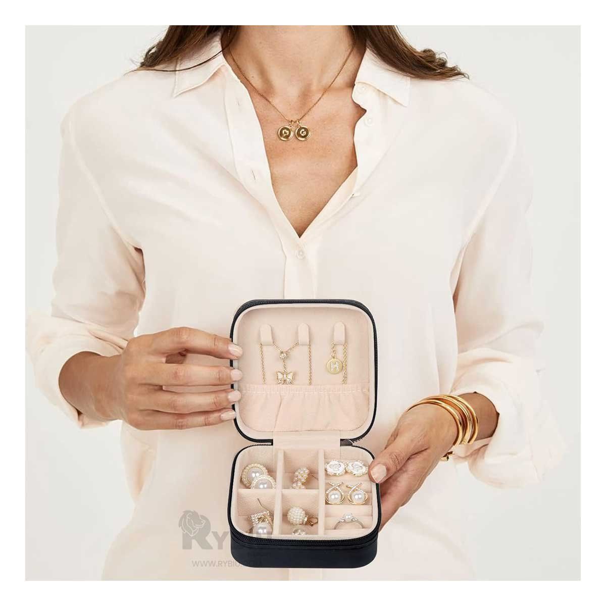 RYBIU IMPORT - Cofre de Cuero para Joyas Negro Y+Stickers