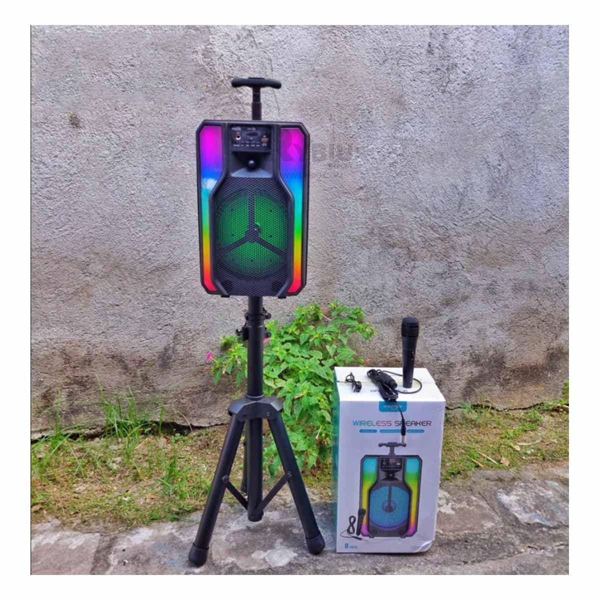 RYBIU IMPORT - Bocina con Luces y Microfono en Negro 8 Y+Regalo Stickers