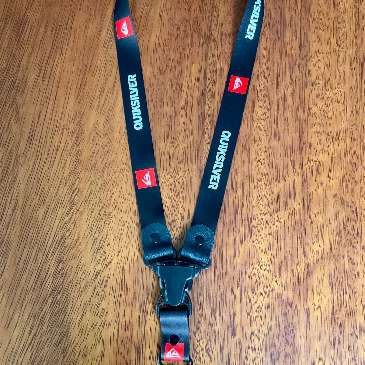 GENERICO - Llavero Quiksilver Lanyard Skate Pita Surf Colgador Llaves