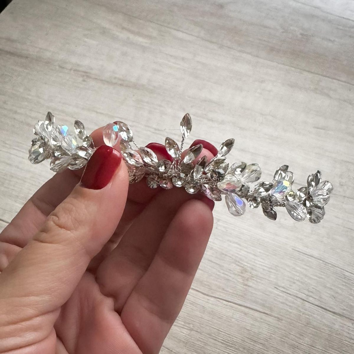 ANADE HANDMADE - TIARA DIADEMA TOCADO LUCIA NOVIAS QUINCEAÑERAS