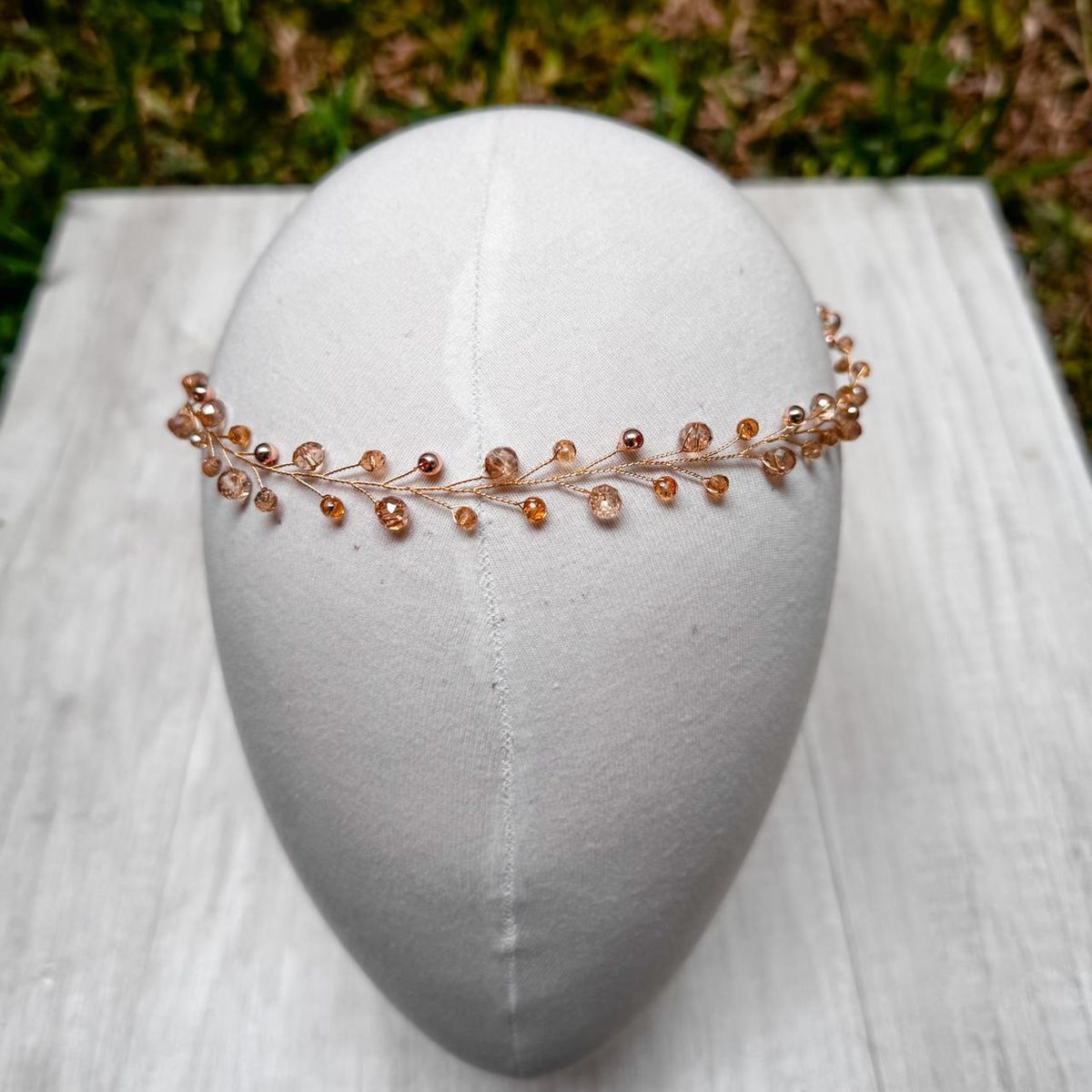 ANADE HANDMADE - TIARA TOCADO  PARA NOVIA MODELO PRIMAVERA