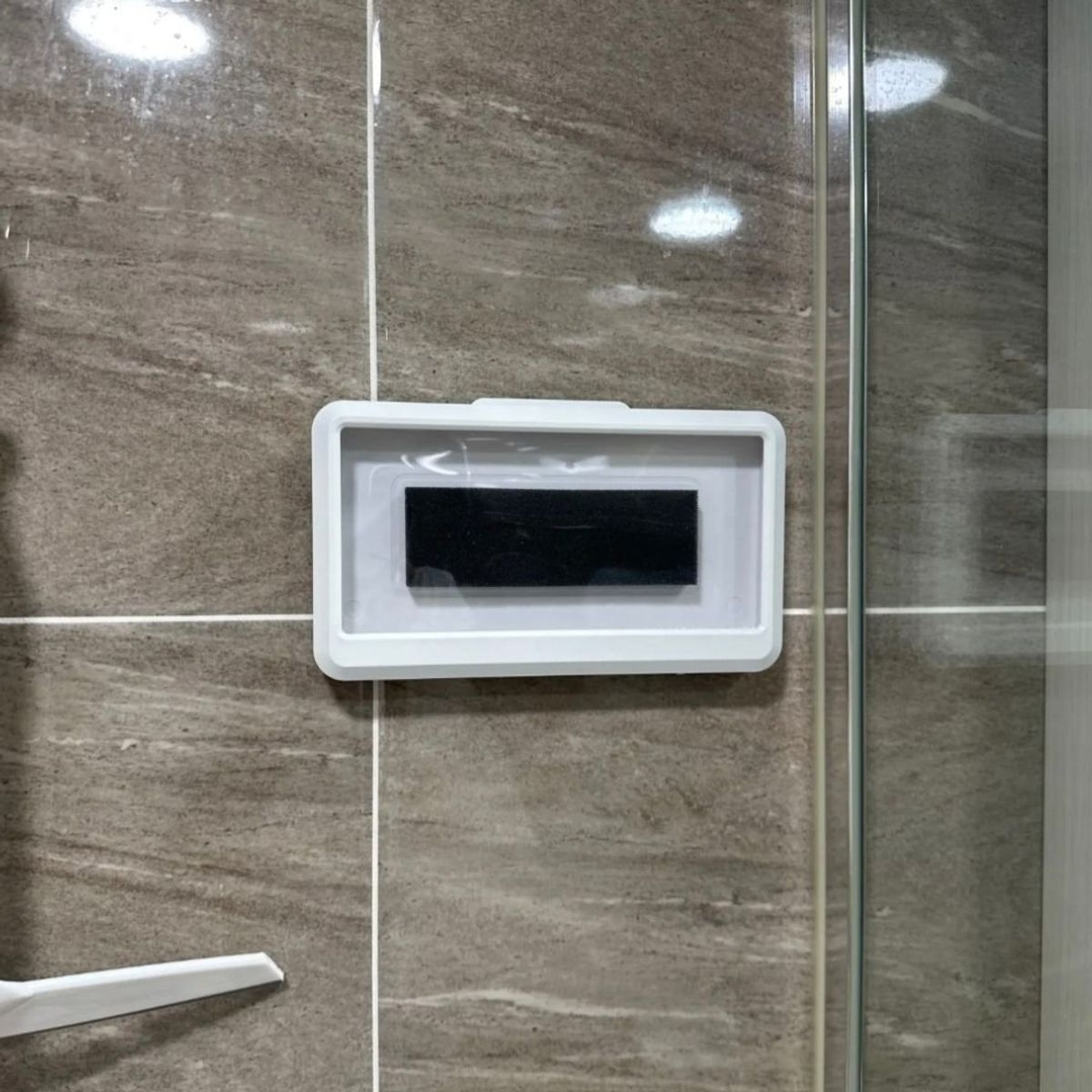 GENERICO - Protector Impermeable para Celular Montado en Baño o Ducha