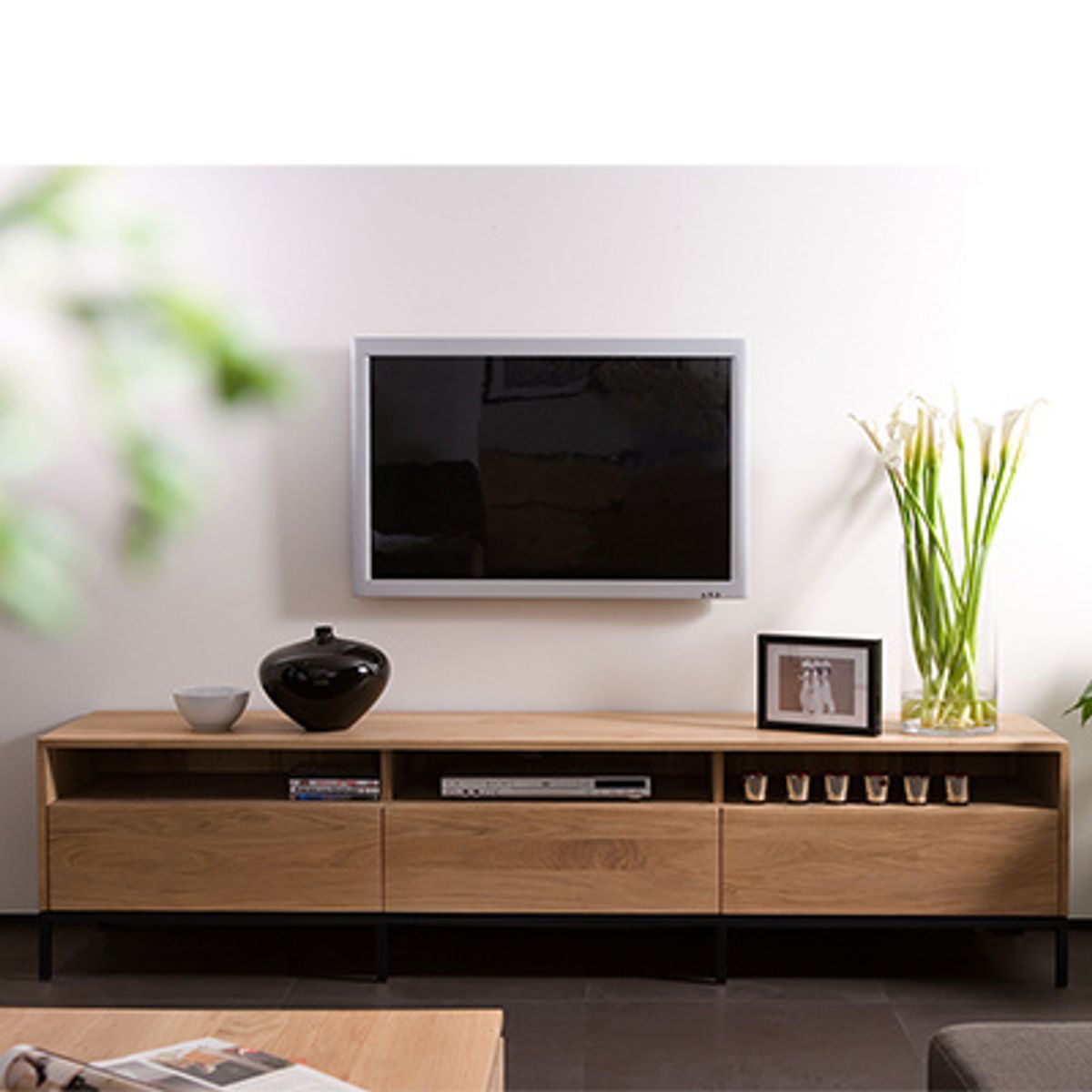 GENERICO - Mueble de TV 55" Moderno Nekotami 3 Cajones R&R MUEBLES