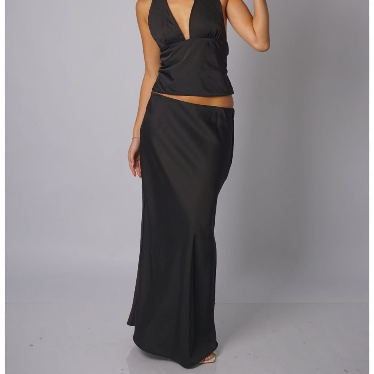 BETWEEN US - Falda Satín Naddi Between Us