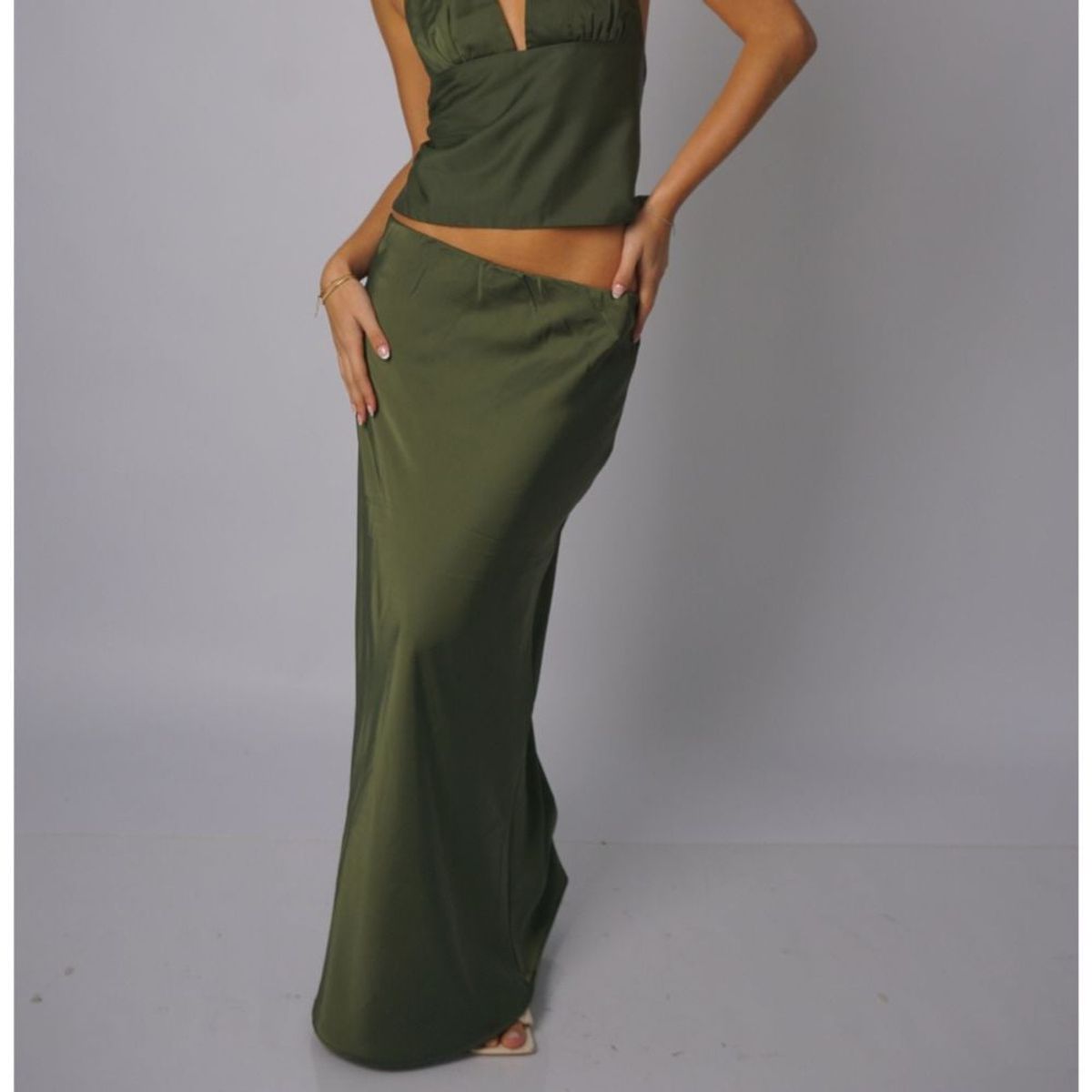 BETWEEN US - Falda Satín Naddi Between Us