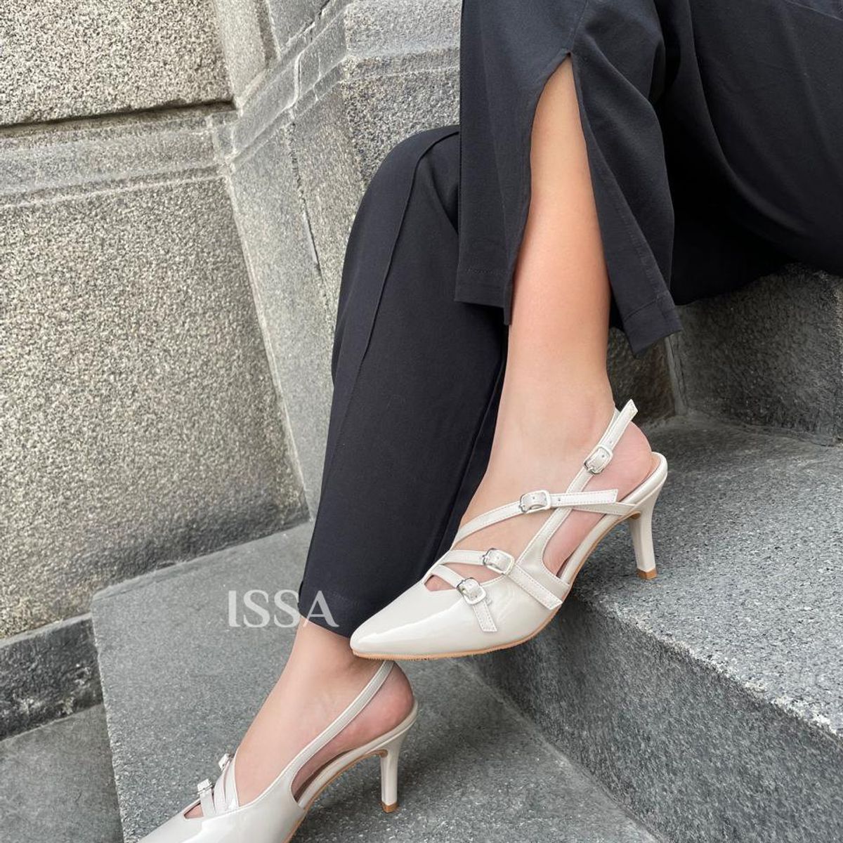 GENERICO - ESTILETOS GIA EN TACO 7 HUESO CHAROL