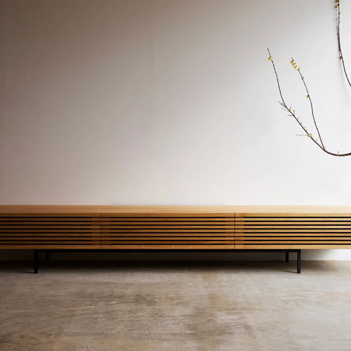 TU MESITA - Mesa de TV Aparador Minimalista Roger color Duna TU MESITA 3 puertas