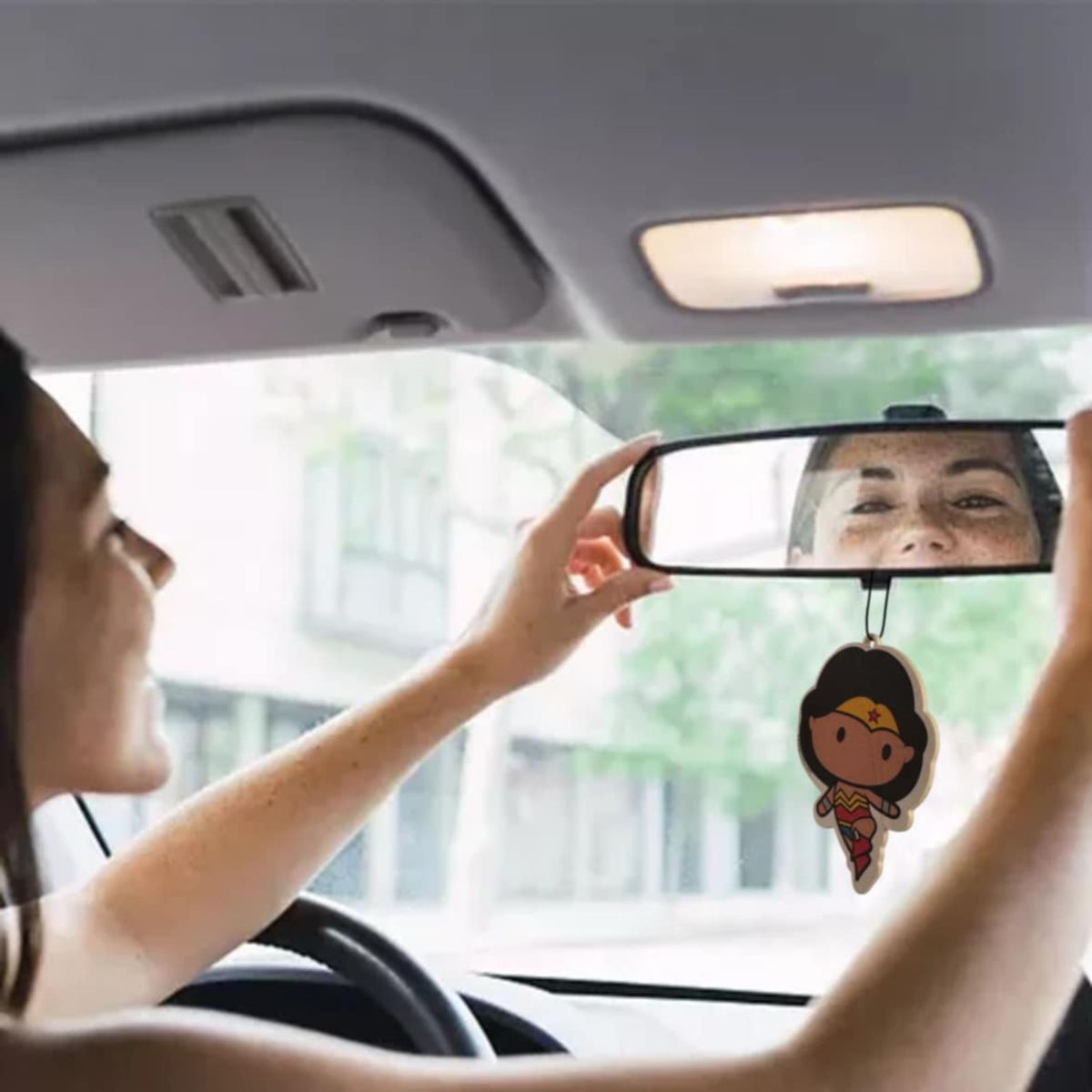 ROMAX - Aromatizante de Auto Frutal Persojanes