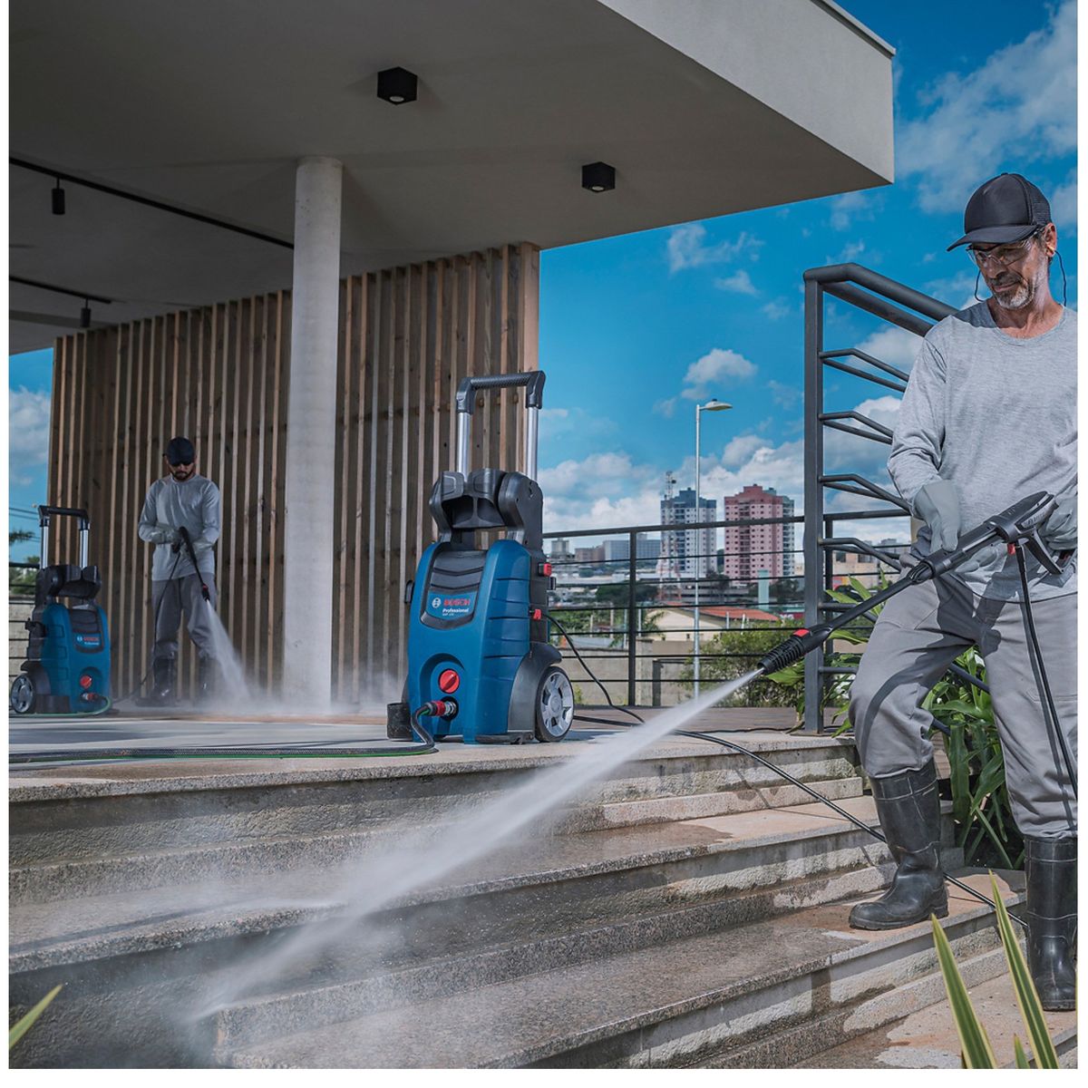 BOSCH - Hidrolavadora  Alta Presión 2200 PSI, potencia 2100W GHP 220 Bosch