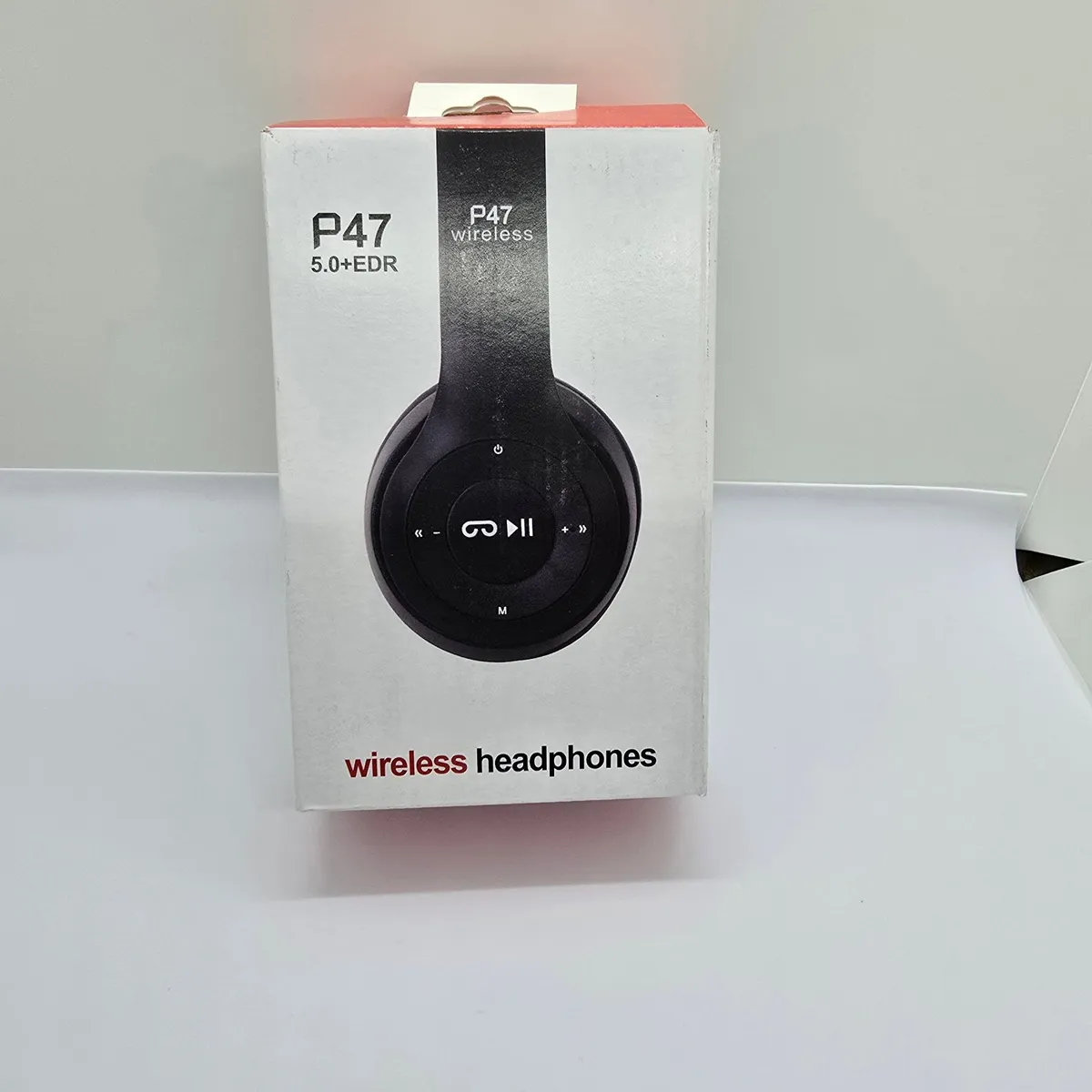 GENERICO - AUDIFONOS BT P47 NEGRO-BLANCO-CELESTE-ROJO-VERDE