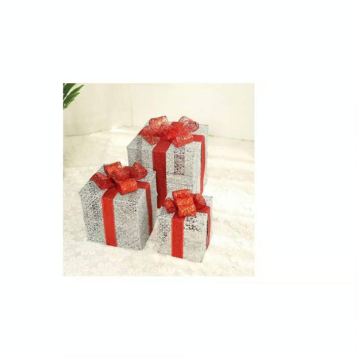 GENERICO - ADORNO SET X3 CAJA DE REGALO CON LUCES LED